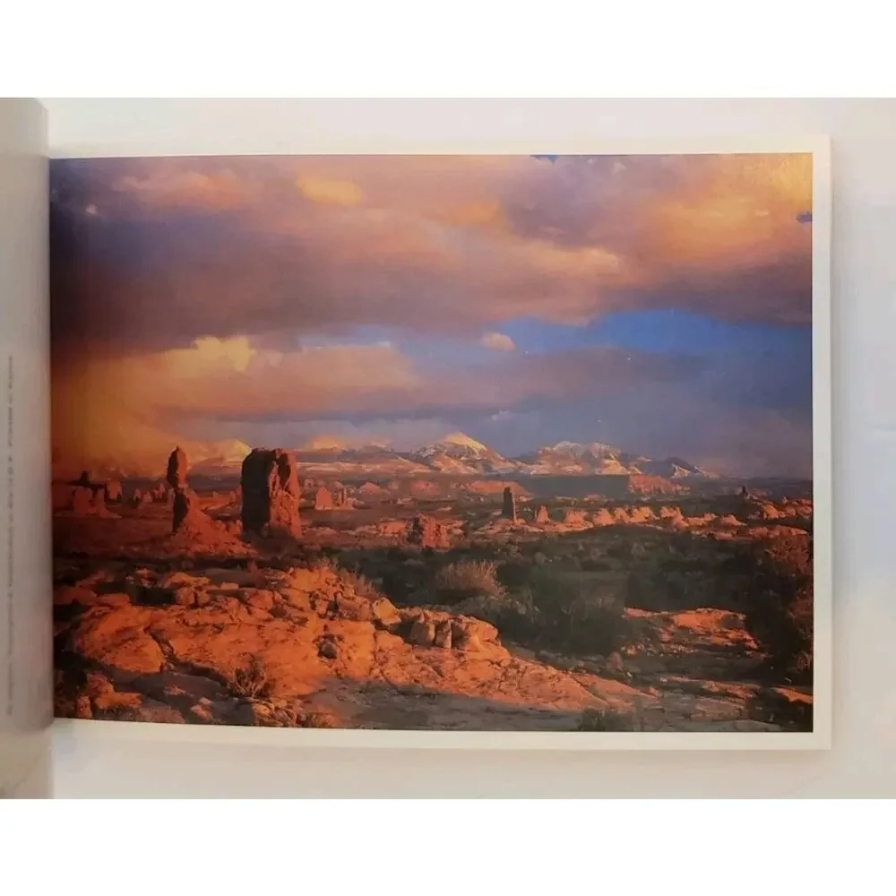 Postcard Book GRAND CIRCLE USA Southwest 31 Postcards National Parks Monuments‎